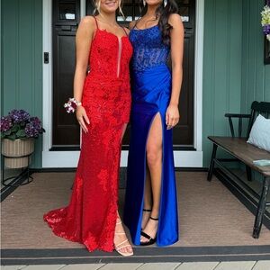 Women’s Sz 2 RED Prom/Formal Dress